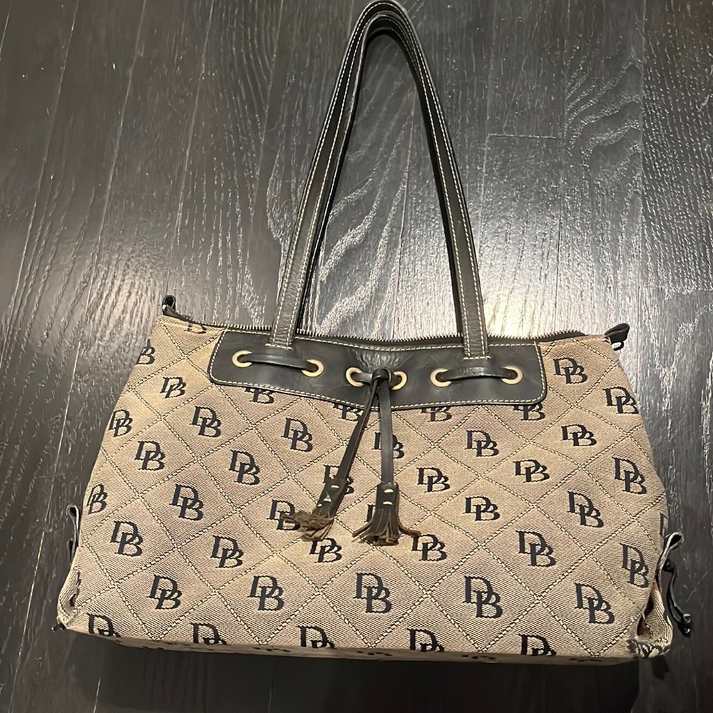 Dooney and Burke pocketbook